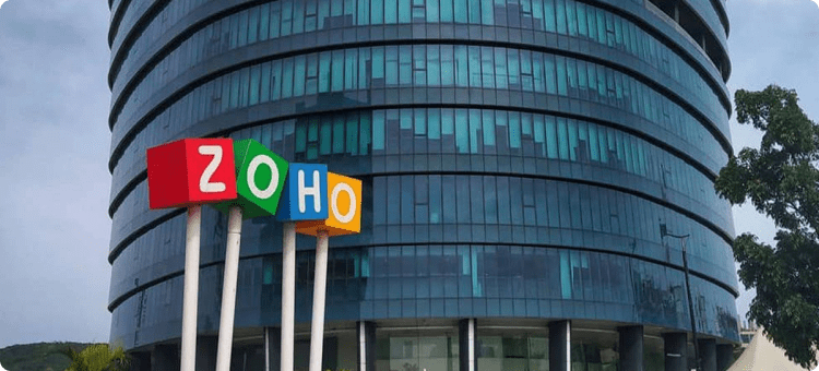 Imagen de ZOHO CRM como ejemplo de CRM profesional