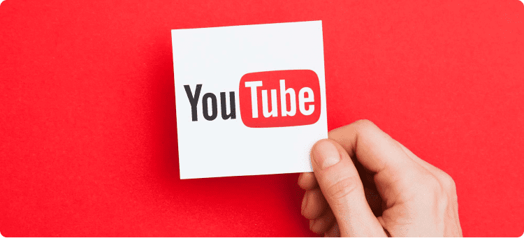 Ilustración del logo de YouTube en referencia a cómo subir y publicar videos en YouTube